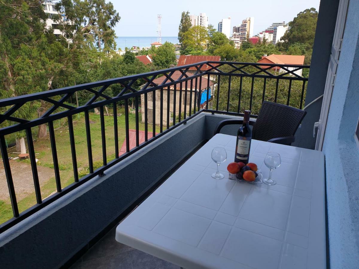 Apartment Near The Beach Batumi-Gonio Esterno foto